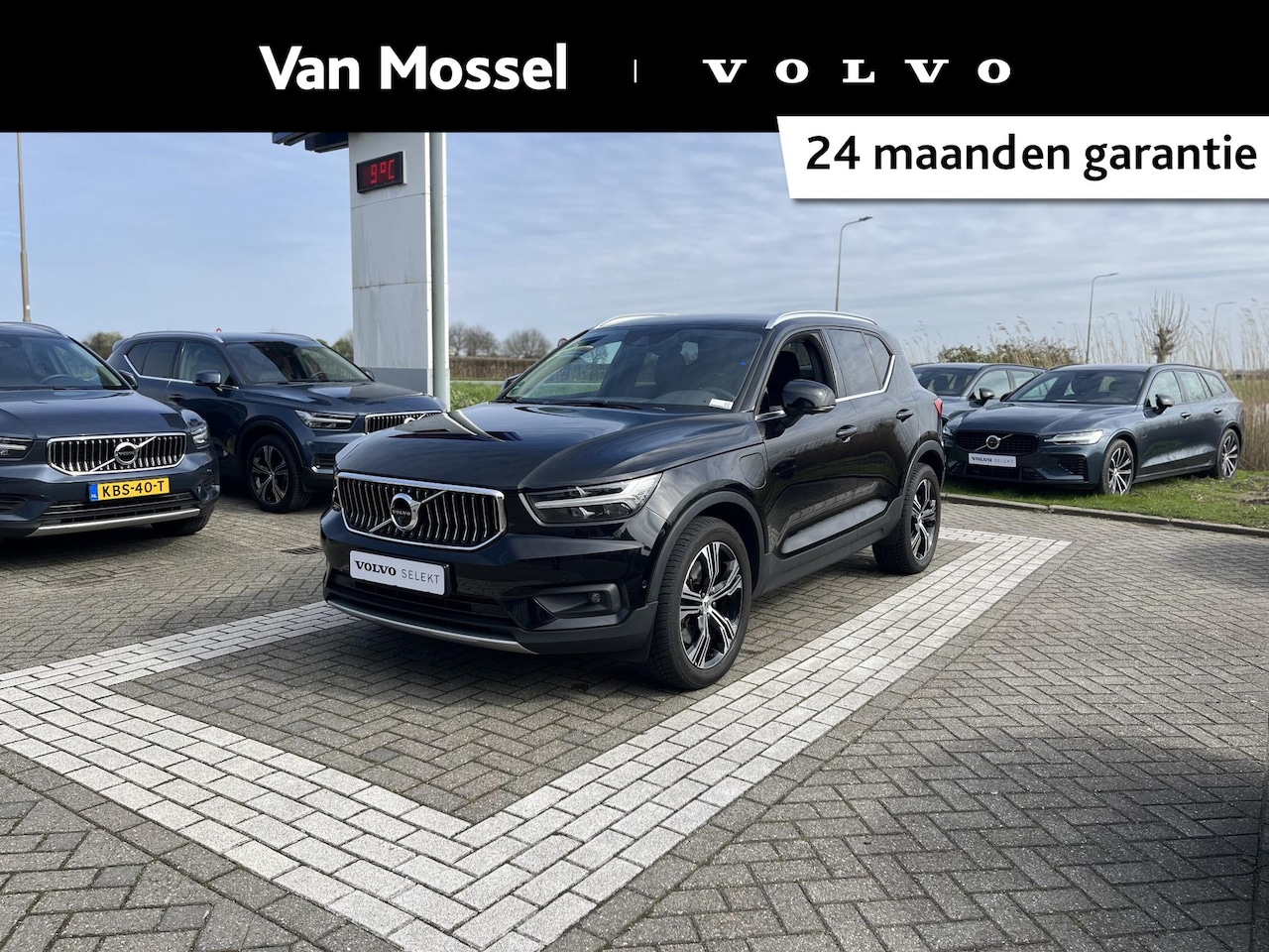 Volvo XC40 - T4 Recharge Inscription Expression | 360 Graden Camera | Climate Pack | Keyless Entry | - AutoWereld.nl