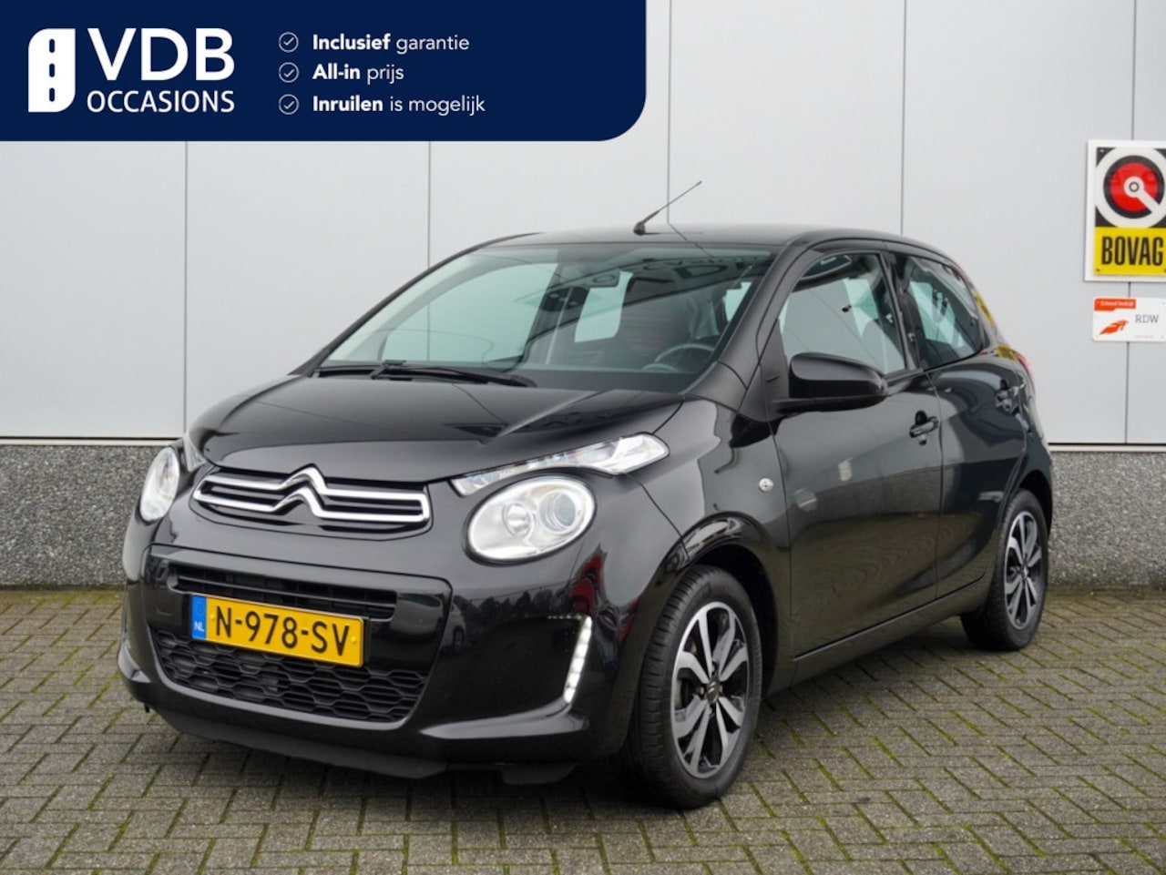Citroën C1 - 1.0 VTi Shine CarPlay | Camera | LM-velgen | Airco | NAP - AutoWereld.nl