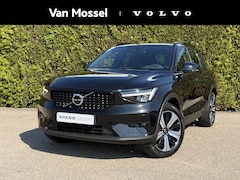 Volvo XC40 - T4 Plug-in hybrid Plus Dark | Trekhaak | H&K Audio | BLIS | Elektr. stoel