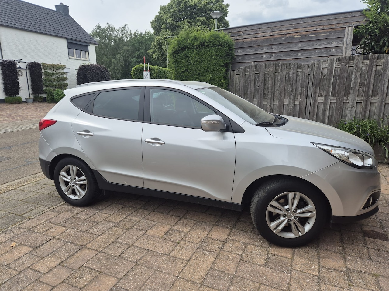 Hyundai ix35 - 2.0i Business Edition - AutoWereld.nl