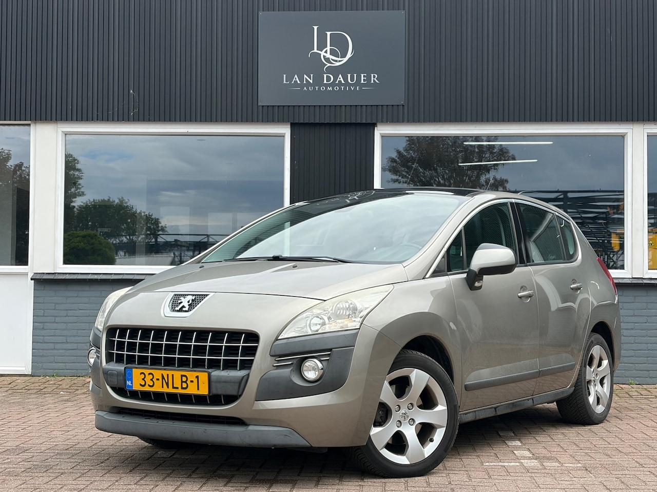 Peugeot 3008 - 1.6 THP ST / Leder / Pano / Scherm / NWE APK - AutoWereld.nl