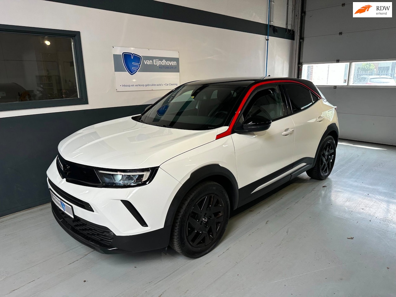 Opel Mokka-e - GS Line 50-kWh 11kw bl. Carplay|Camera| - AutoWereld.nl