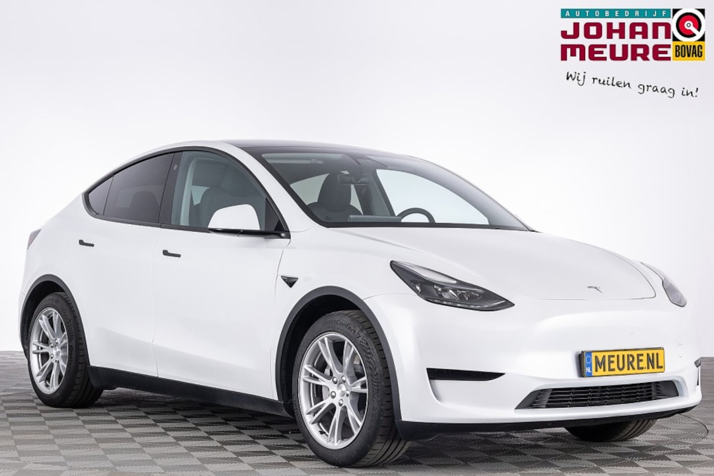 Tesla Model Y - RWD | PANORAMADAK | LEDER . - AutoWereld.nl