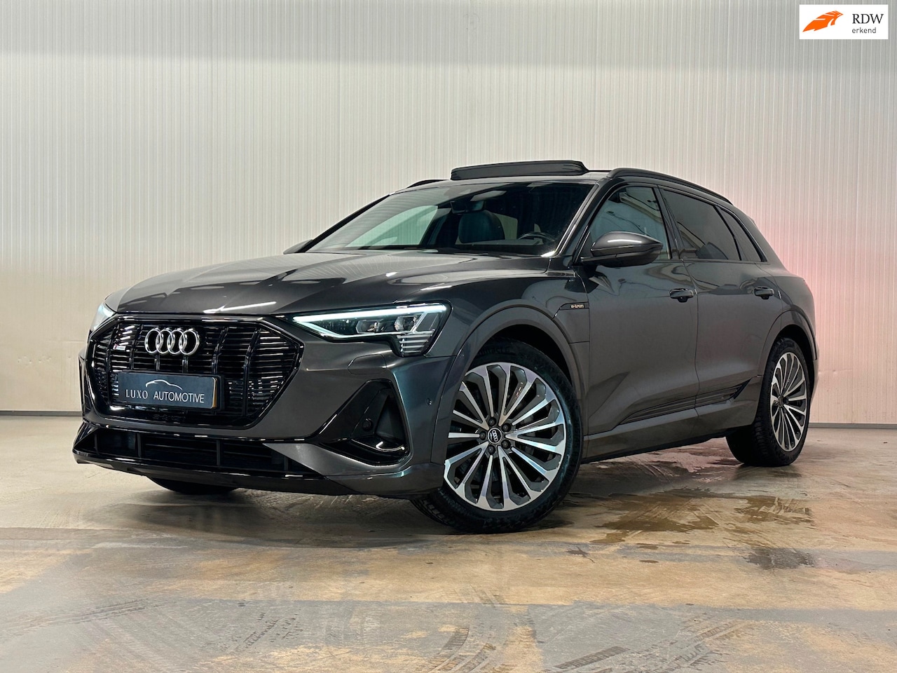 Audi e-tron - 50 quattro S edition 71 kWh | PANO | MEMORY SEATS | AMBIENCE LIGHTS | CAMERA - AutoWereld.nl