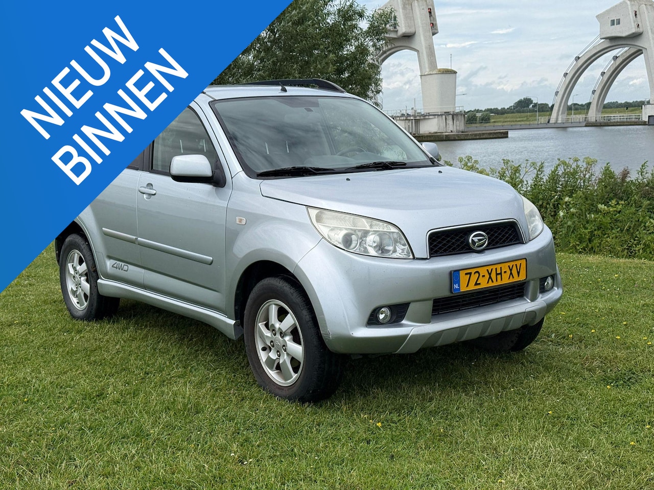 Daihatsu Terios - 1.5-16v Exclusive 4x4!  Automaat Airco - AutoWereld.nl