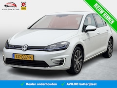 Volkswagen e-Golf - e-Golf SoH 90, 1% / Warmtepomp / Apple & Android / Adaptive Cruise / Audio pakket / Virtua