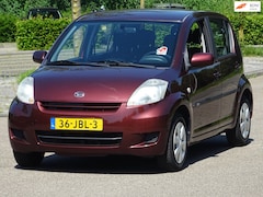 Daihatsu Sirion 2 - 1.3-16V Sport BJ2009 NAP/AIRCO/ELEKRAM/APK