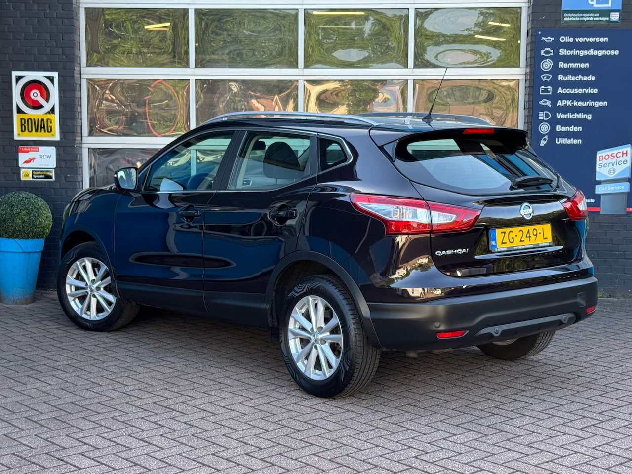 Nissan Qashqai - 1.2 Business Edition Gratis Afleverpakket! | Achteruitrijcamera | Panoramadak | - AutoWereld.nl
