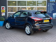 Nissan Qashqai - 1.2 Business Edition Gratis Afleverpakket | Achteruitrijcamera | Panoramadak |