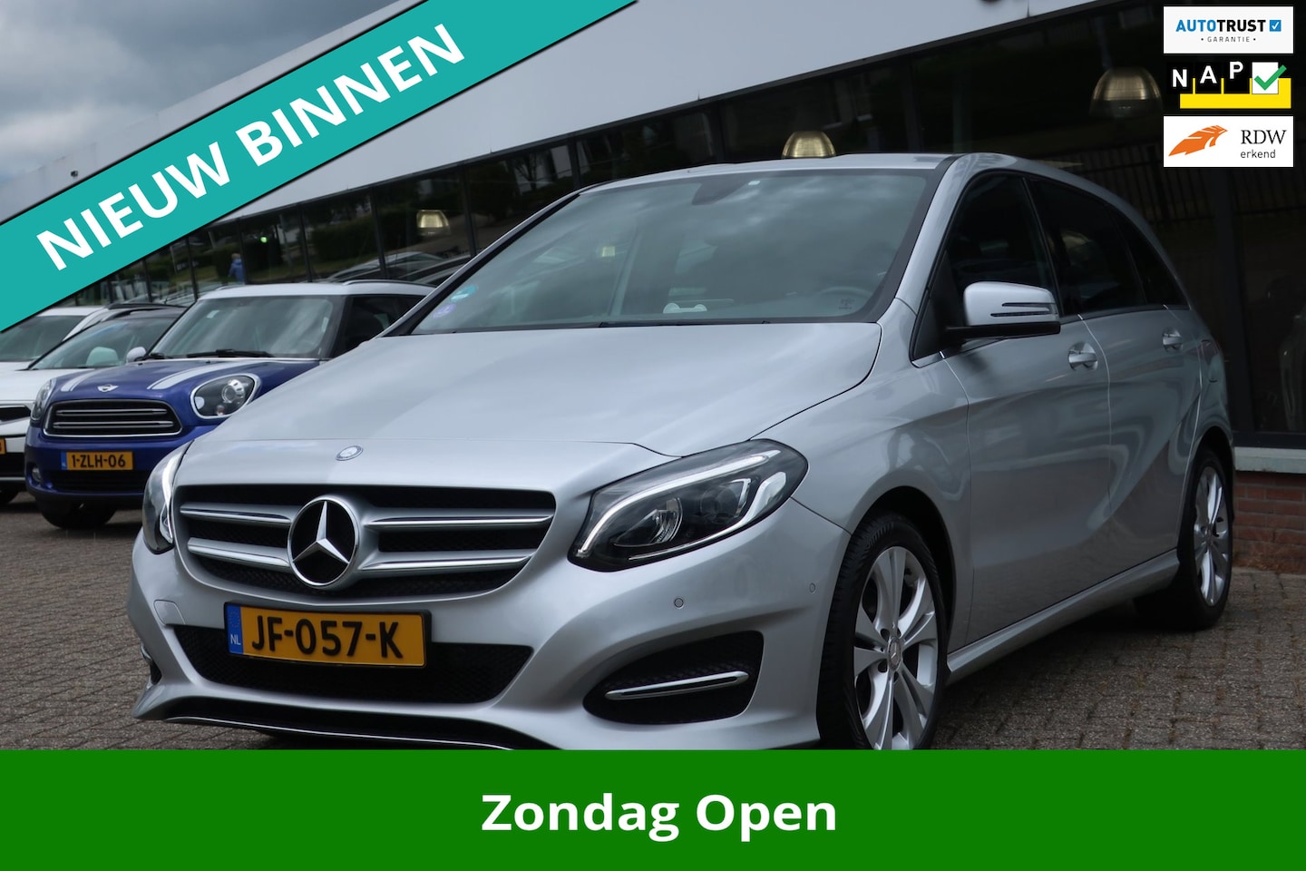 Mercedes-Benz B-klasse - 180 Ambition 2e EIG_VOL-LED_GR-NAVI_PDC V+A_LMV. - AutoWereld.nl