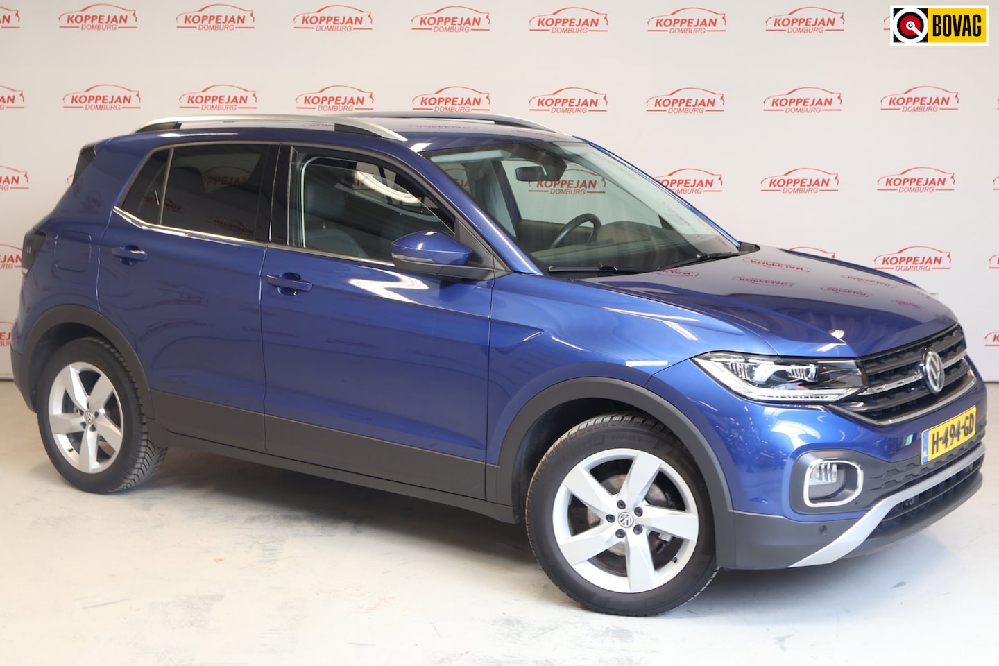 Volkswagen T-Cross - 1.0 TSI Style NL auto, ACC, Trekhaak, Appconnect, PDC V+A - AutoWereld.nl