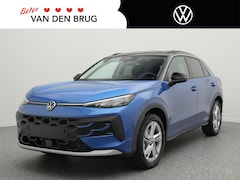 Volkswagen T-Roc - Life First Edition 1.5 eTSI 116 PK | Trekhaak | Stuur & Stoelverwarming | Navigatie |