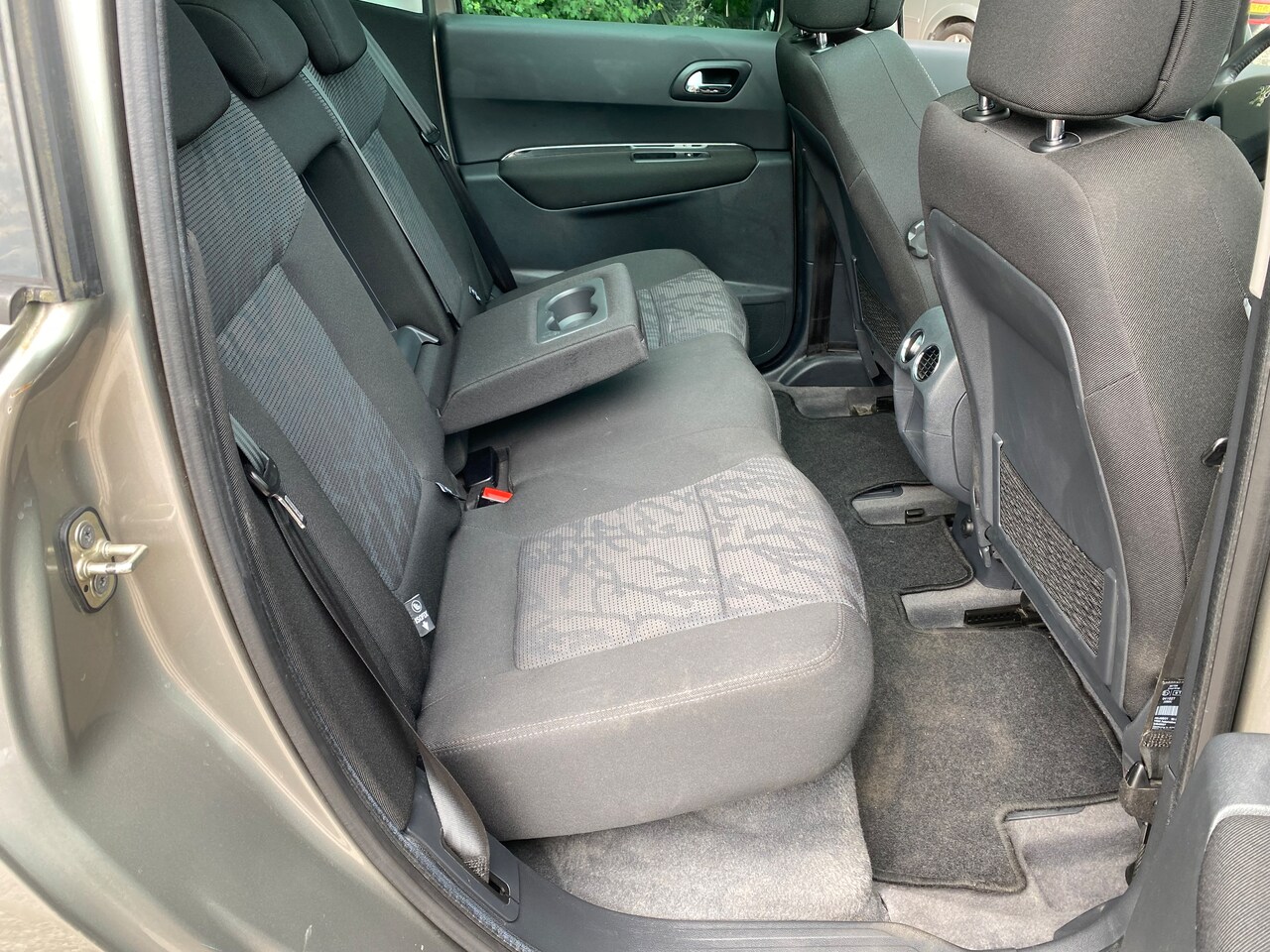 Peugeot 3008 - 1.6 THP Allure AUTOMAAT - PANO DAK - NAVI - CRUISE - NAP