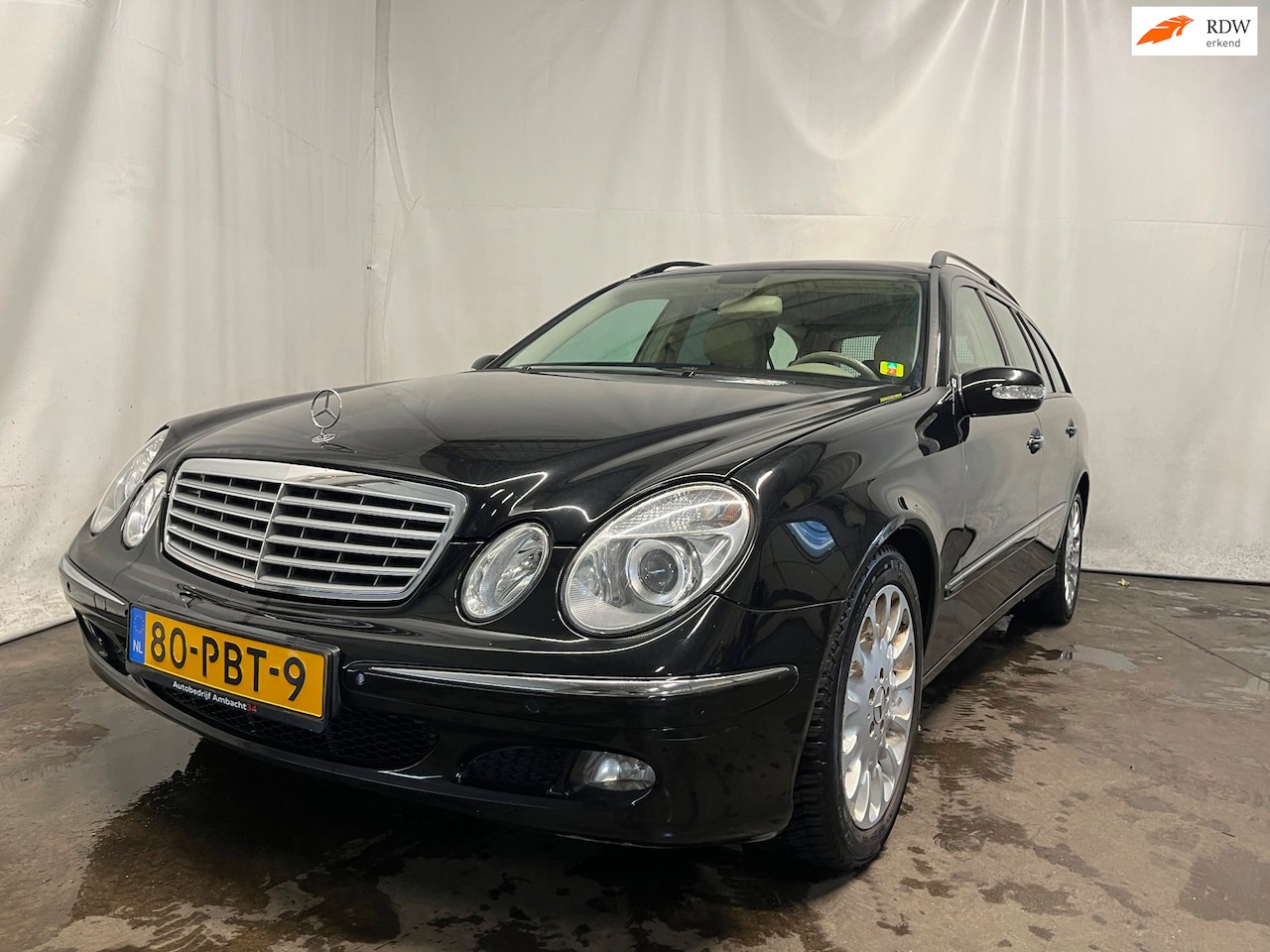Mercedes-Benz E-klasse Combi - 350 Classic - Schade - AutoWereld.nl