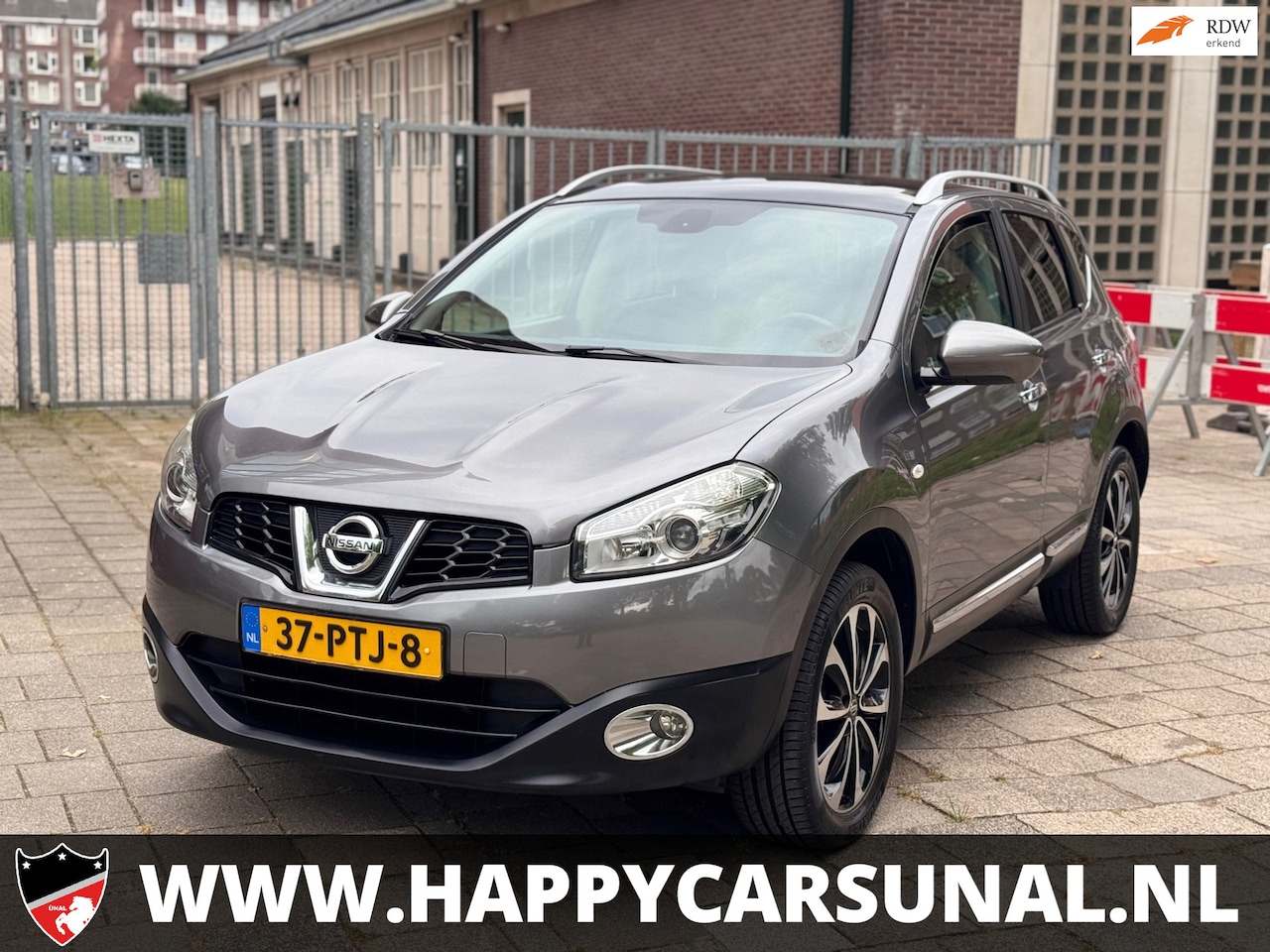 Nissan Qashqai - 1.6 Acenta 1.6 Acenta, AIRCO, NAVI, NAP, CAMERA, APK - AutoWereld.nl