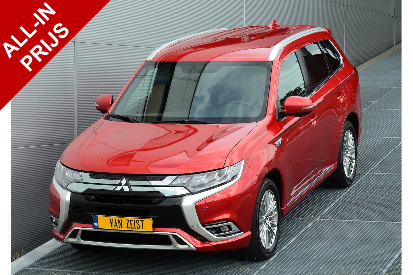 Mitsubishi Outlander - PHEV 2.4 INSTYLE 4WD | PLUG IN HYBRID | V2H | SOH % | LEER | LDW | CRUISE | CLIMATE | PDC - AutoWereld.nl