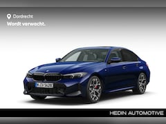 BMW 3-serie - 330e M Sportpakket | M Sportpakket Pro | Comfortpack| Elektrische trekhaak | Panorama | Ge