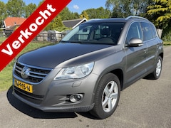 Volkswagen Tiguan - 2.0 TSI Sport&Style 4Motion Navi/LEER/Schuif/PanoDak/ECC