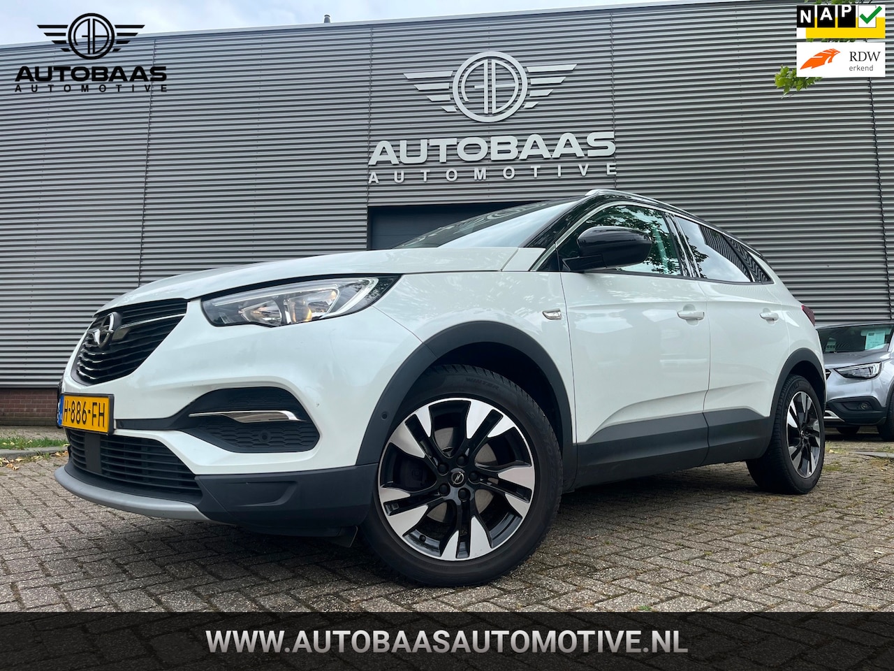 Opel Grandland X - 1.2 Turbo Executive AUTOMAAT+NL-AUTO+1EIG+NW DISTRIBUTIE+NAVI+LEDER+STOELVERWARMING+APPLE - AutoWereld.nl