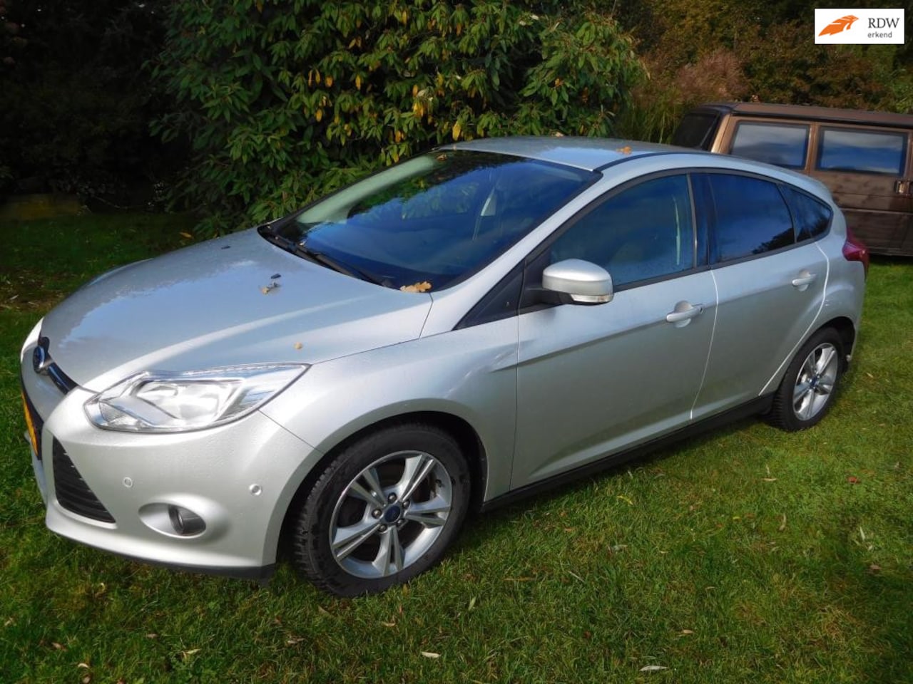 Ford Focus - 1.0 EcoBoost Titanium | Cruise controle | Trekhaak | - AutoWereld.nl