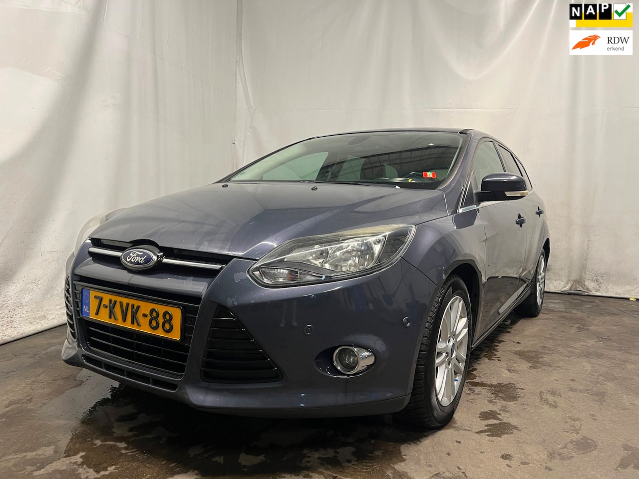 Ford Focus Wagon - 1.6 TDCI ECOnetic Lease Titanium - Schade - AutoWereld.nl