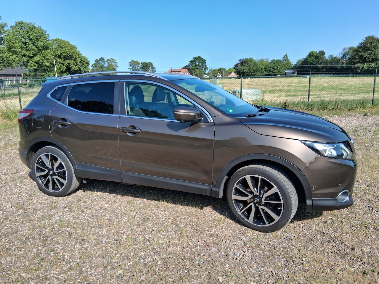 Nissan Qashqai - 1.2 Tekna Afneembare trekhaak - AutoWereld.nl