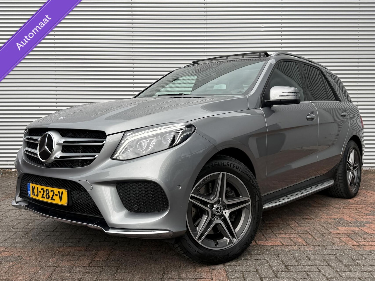 Mercedes-Benz GLE-Klasse - 500 e 4MATIC Pano Navi Led Cruise NL Auto Eerste Eigenaar vol Opties Trekhaak Luchtvering - AutoWereld.nl