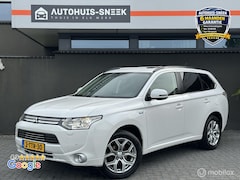 Mitsubishi Outlander - 2.0 Instyle|Pano|Leder|Camera|Keyless