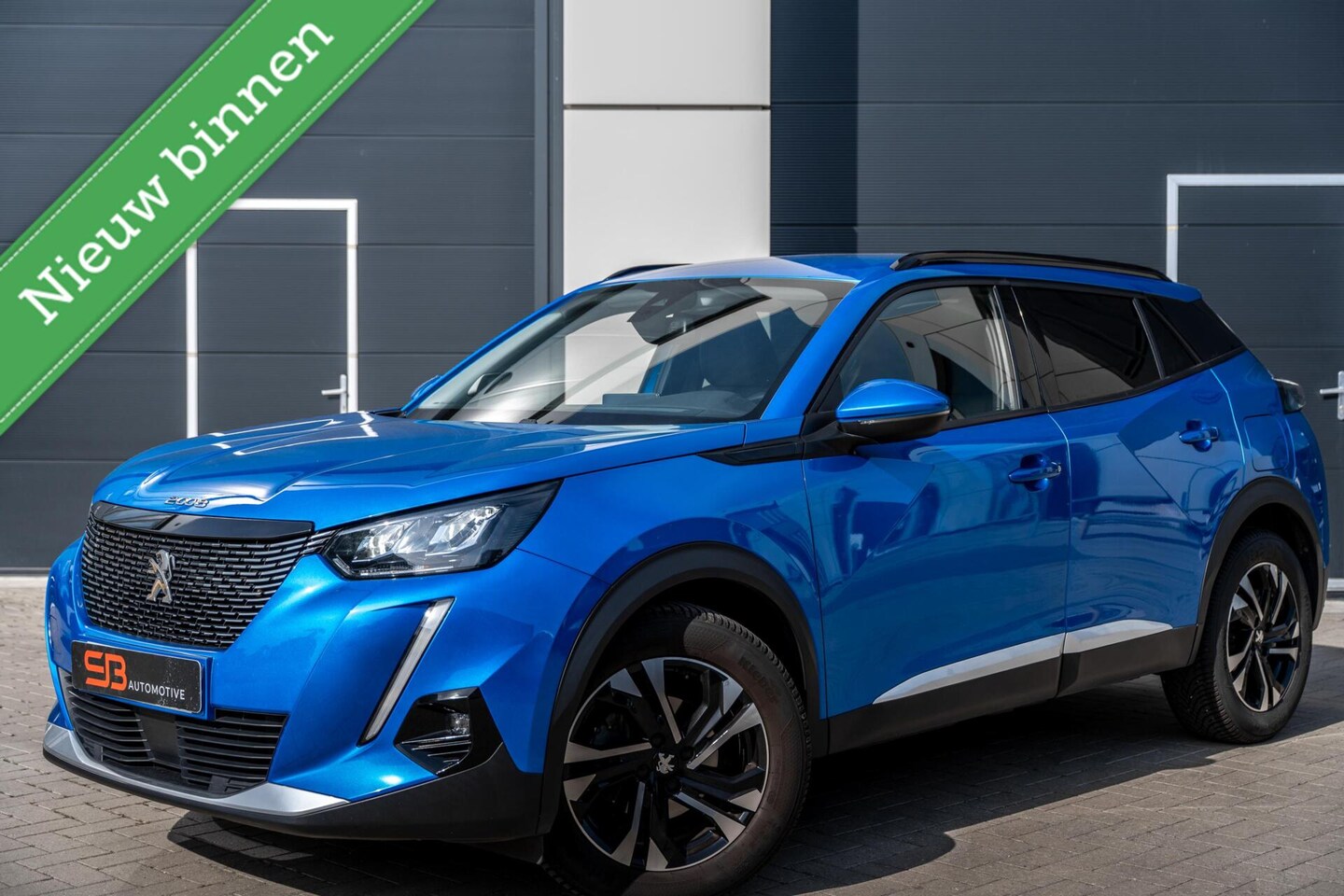 Peugeot 2008 - 1.2 PureTech Allure 131PK|Keyless|Camera|Vol! - AutoWereld.nl