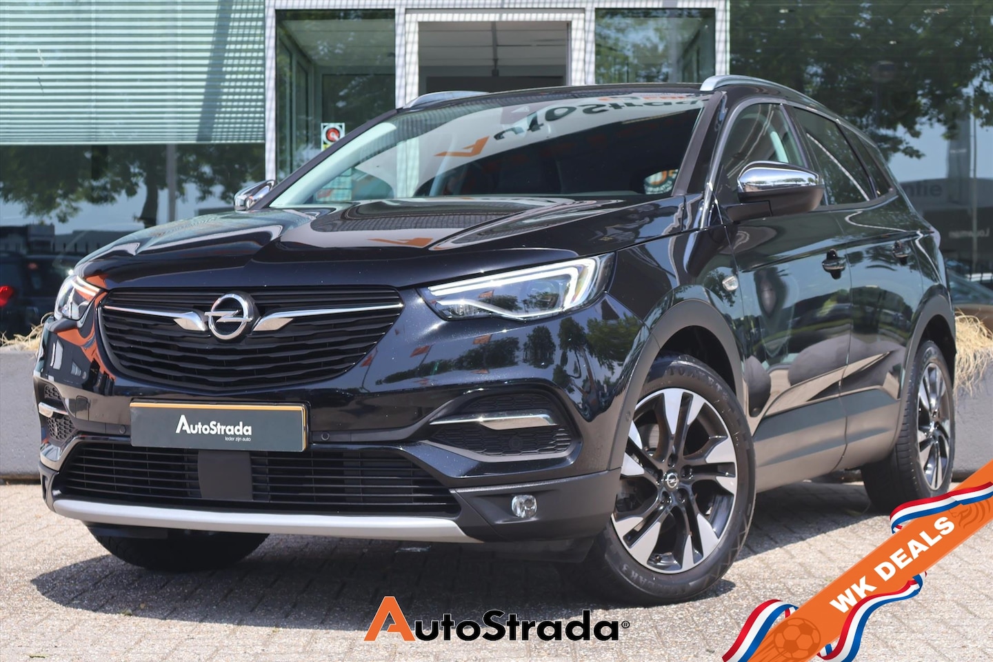 Opel Grandland X - 1.2 Ultimate 130pk I Stoelverkoeling/verwarming I LED I Memory Seats I Navi | Camera | Cli - AutoWereld.nl