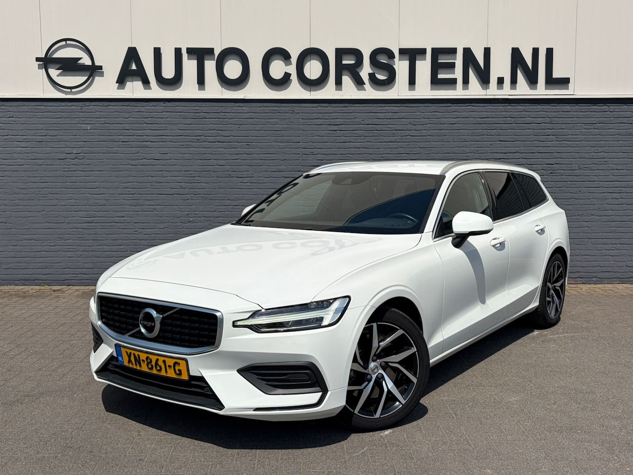 Volvo V60 - 2.0 T5 251PK Aut. Leder Wegkl.Trekhaak Navi Ecc Adap.Cruise Contourstoelen Apple CarPlay A - AutoWereld.nl