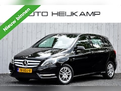 Mercedes-Benz B-klasse - 200 Ambition | Xenon-Led | Leer | Camera | 1e Eigenaar |