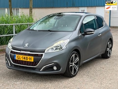 Peugeot 208 - 1.2 PureTech GT-line 110 PK Pano Camera Navi Clima 1 jaar APK