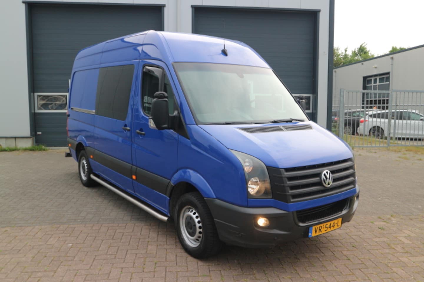 Volkswagen Crafter - 35 2.0 TDI L2H2 BM 35 2.0 TDI L2H2 BM - AutoWereld.nl