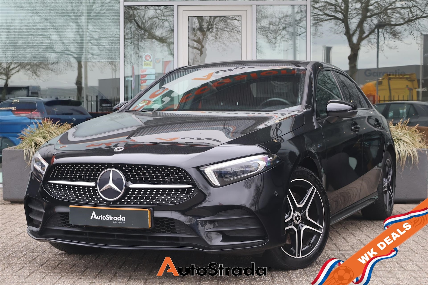 Mercedes-Benz A-klasse - Limousine A 250 e AMG-Line 218pk | Multibeam | Cruise | Climate | Sfeer | Navigatie | Came - AutoWereld.nl
