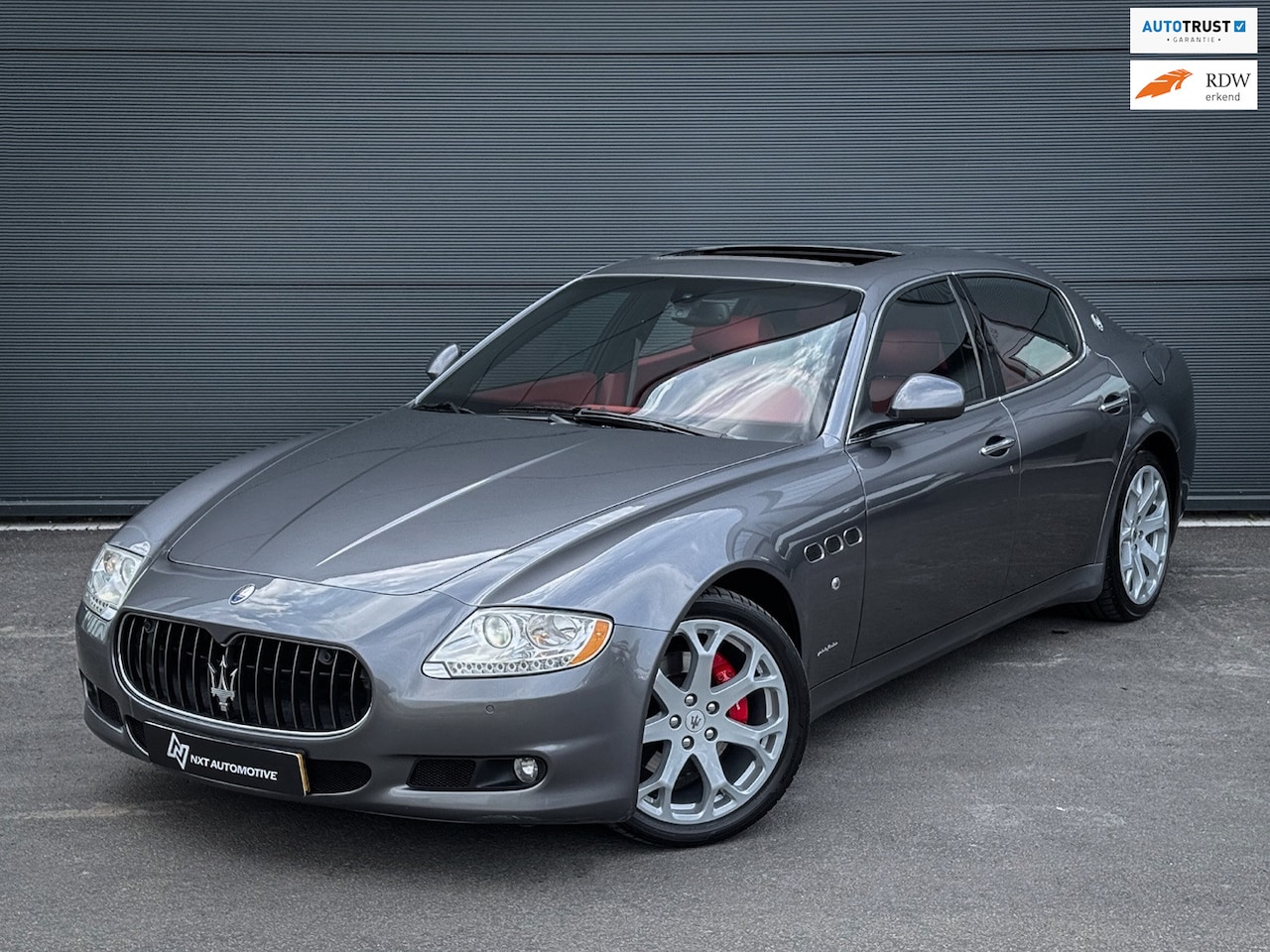 Maserati Quattroporte - 4.2 Bose, Massage, schuif/kanteldak, Rode Leder interieur, 19'' velgen, Navi - AutoWereld.nl