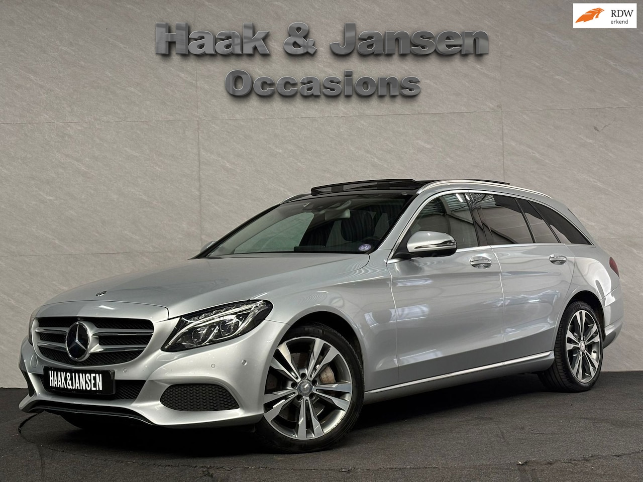 Mercedes-Benz C-klasse Estate - 350 e Lease Edition - Burmester - Stoelverwarming - AutoWereld.nl
