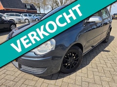 Volkswagen Polo - 1.4 TDI Trendline BlueMotion 2009. Airco/Cruise/Lichtmetaal etc.. APK 12-2026