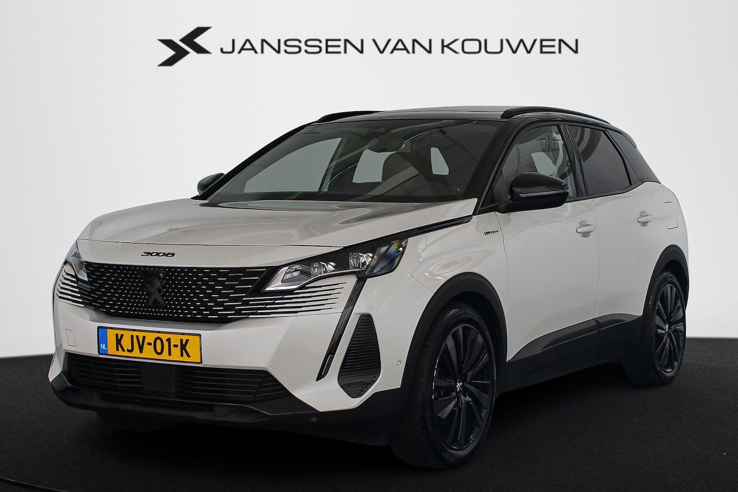 Peugeot 3008 - 1.6 HYbrid4 300 GT Pack Business Pano FOCAL Leder Massage Trekhaak Night Vision - AutoWereld.nl