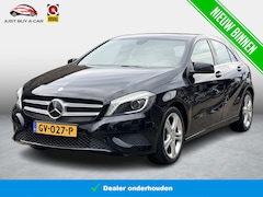 Mercedes-Benz A-klasse - 180 Ambition Trekhaak / Cruise Control / Parkeer-Pakket / 17'' Lichtmetalen / Navigatie /