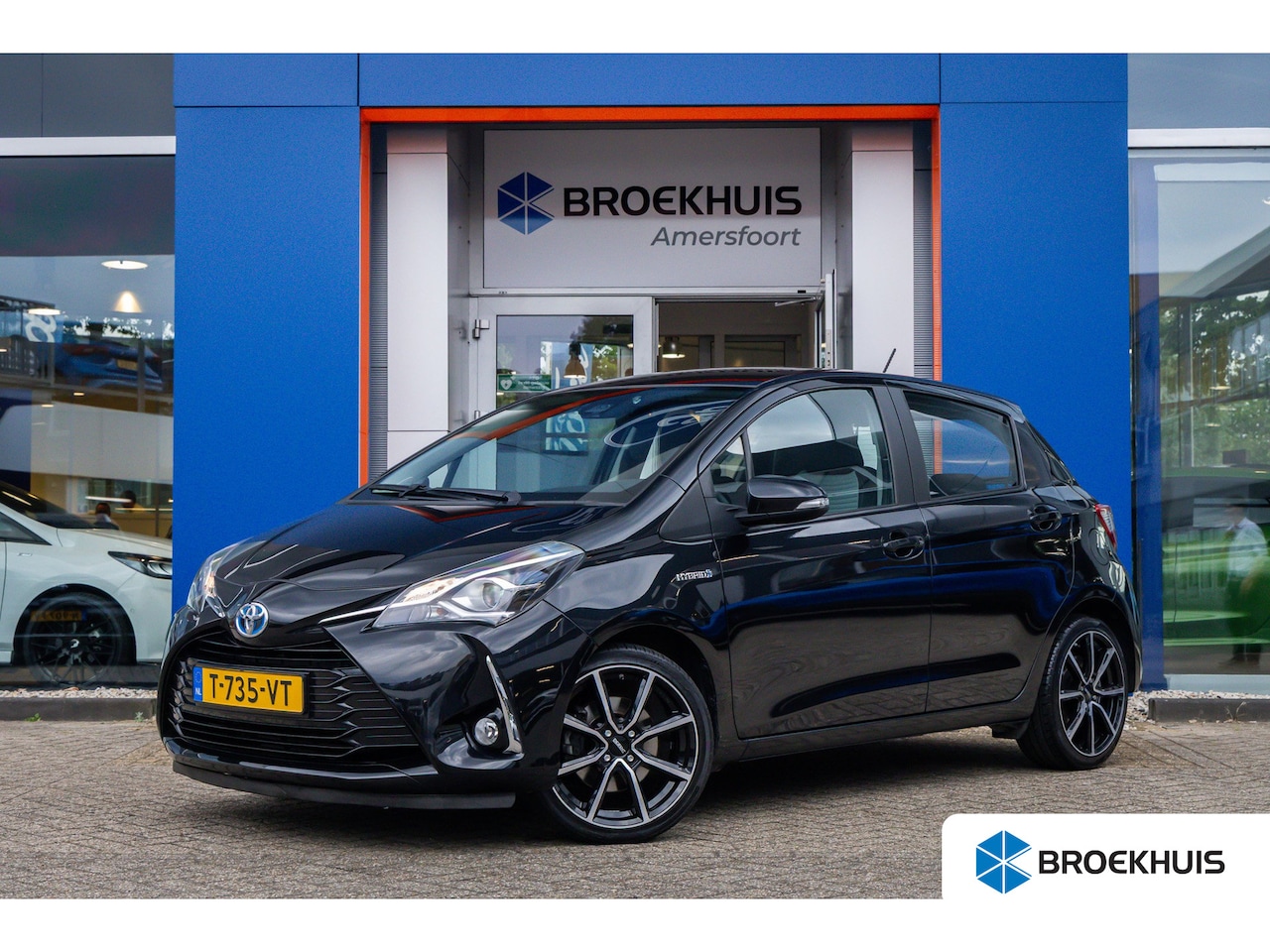 Toyota Yaris - 1.5 Hybrid Active | Camera | Cruise control | LM velgen | Airco | Clima | Achteruitrijcame - AutoWereld.nl
