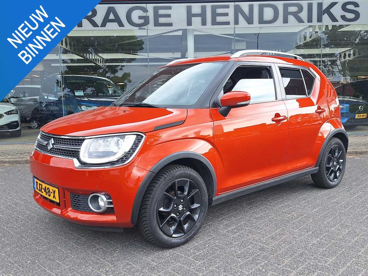 Suzuki Ignis - 1.2 Stijl Automaat | Navi | Camera | Climate | Cc | LM velgen + All Season | - AutoWereld.nl