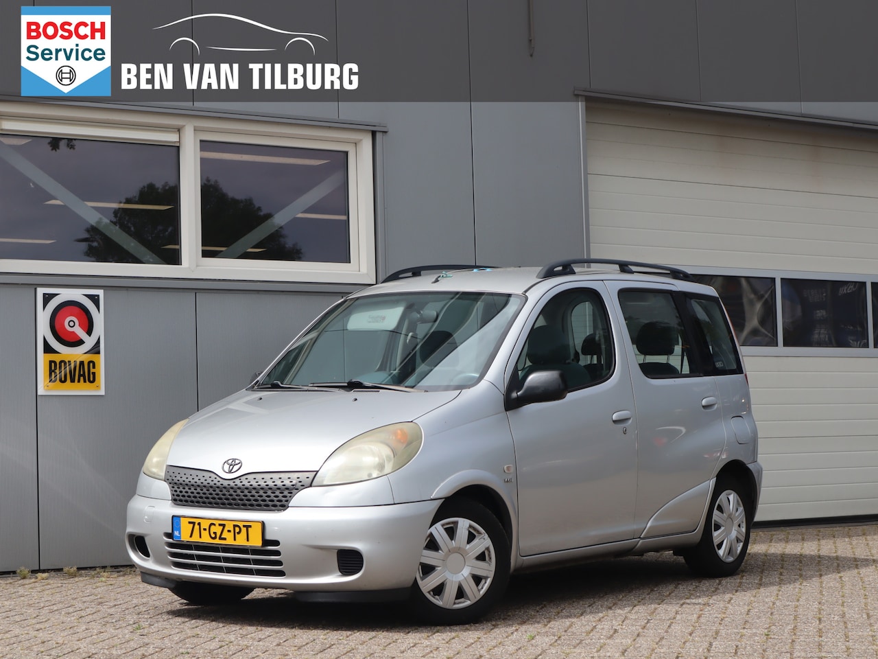 Toyota Yaris Verso - 1.5-16V VVT-i Sol AIRCO TREKHAAK - AutoWereld.nl