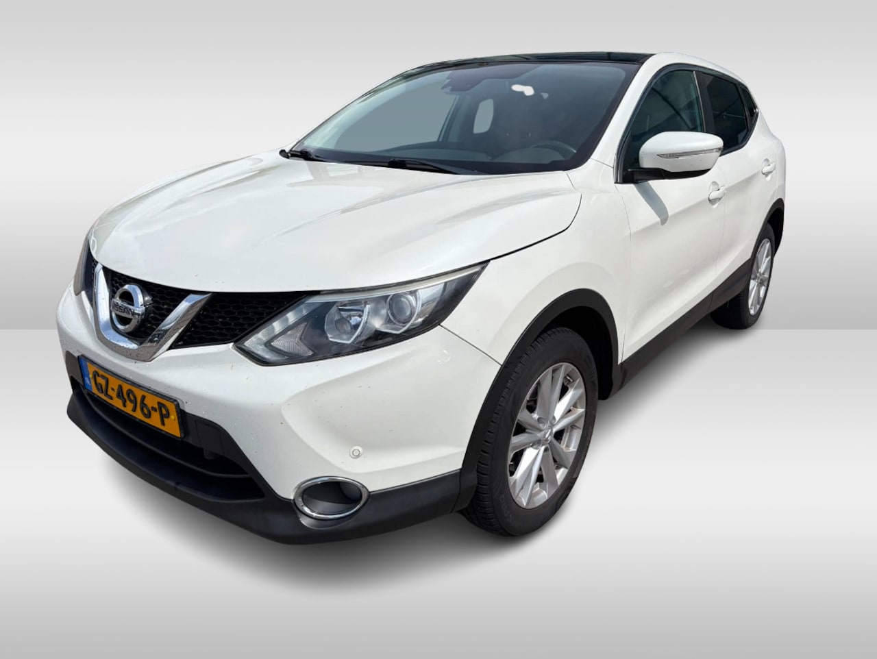Nissan Qashqai - 1.2 Connect Edition / Trekhaak / Camera / Panoramadak / Keyless / Navigatie / 17'' / DAB / - AutoWereld.nl