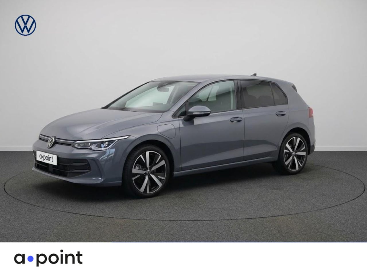 Volkswagen Golf - Life Edition 1.5 eHybrid 150 kW / 204 PK Hatchback / Trekhaak / Carplay / 19 Inch - AutoWereld.nl
