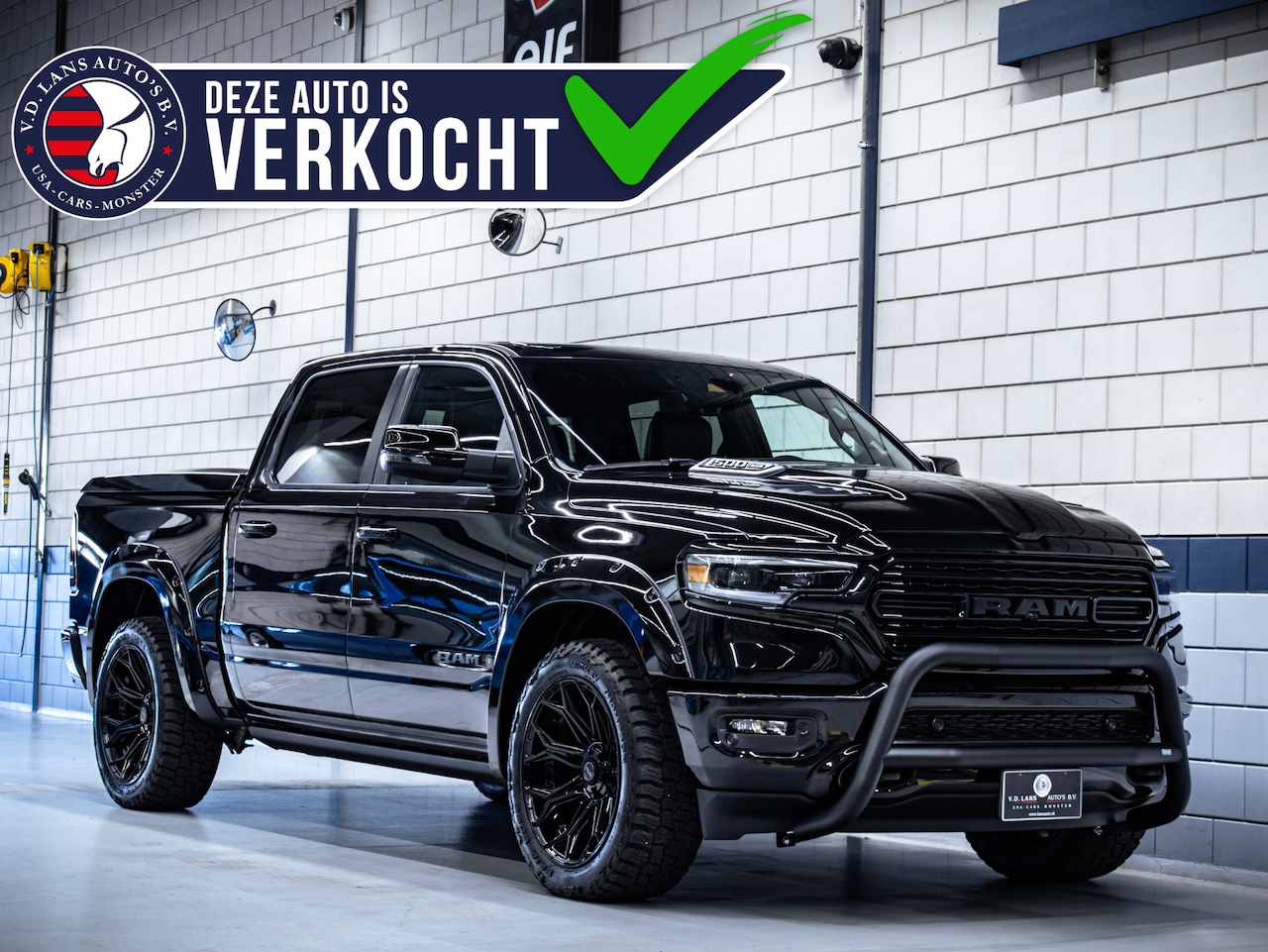 Dodge Ram 1500 - Limited Night Edition | Digitale cluster | 5.7L HEMI V8 - AutoWereld.nl