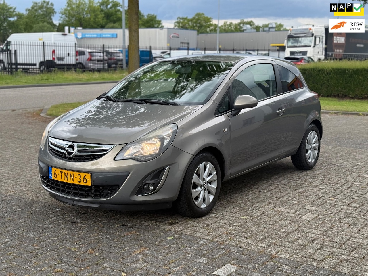 Opel Corsa - 1.4-16V Design Edition AIRCO - AutoWereld.nl