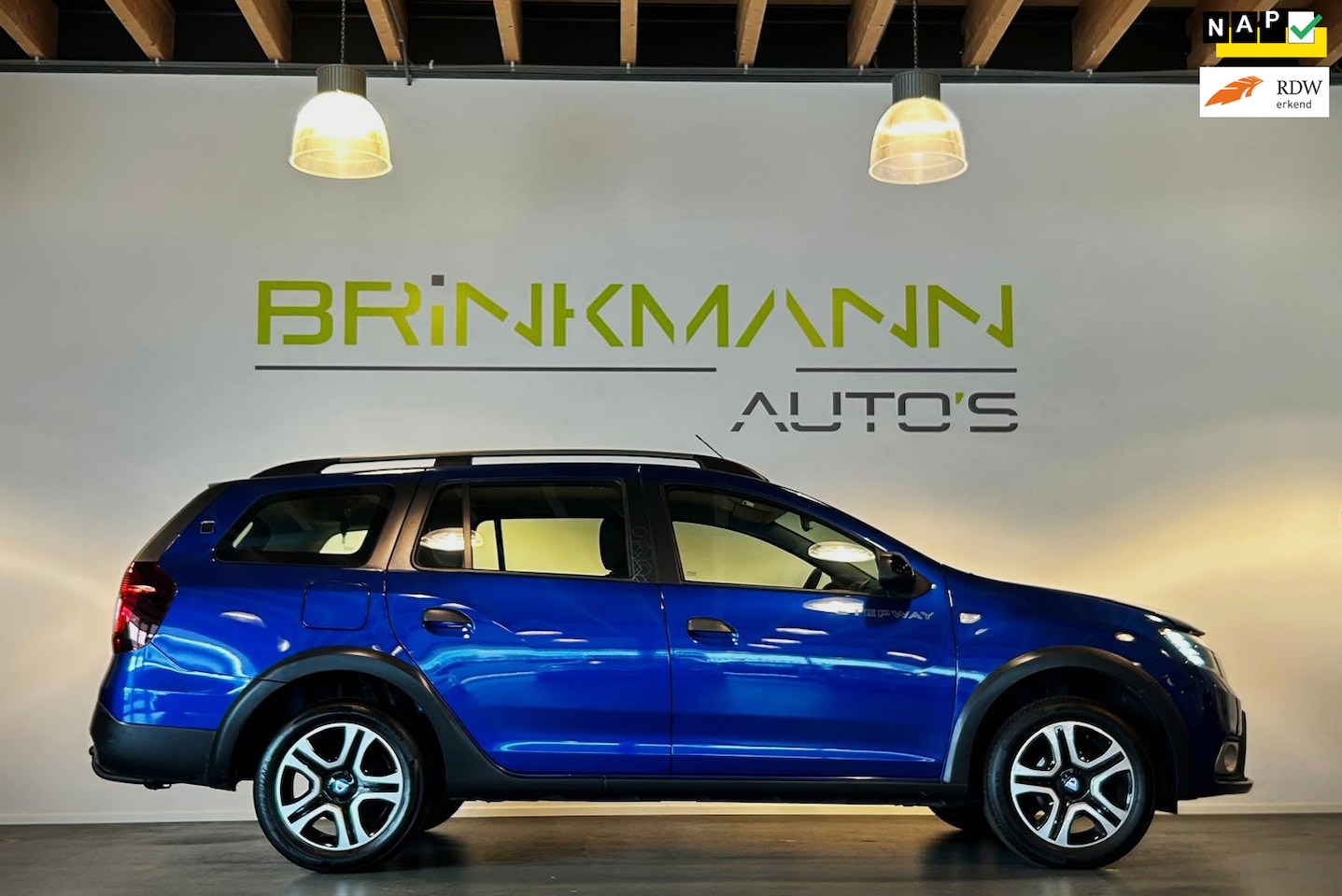 Dacia Logan MCV - 1.0 TCe Bi-Fuel Stepway - 15th Anniv. - LPG-G3 - 1e Eign. - AutoWereld.nl
