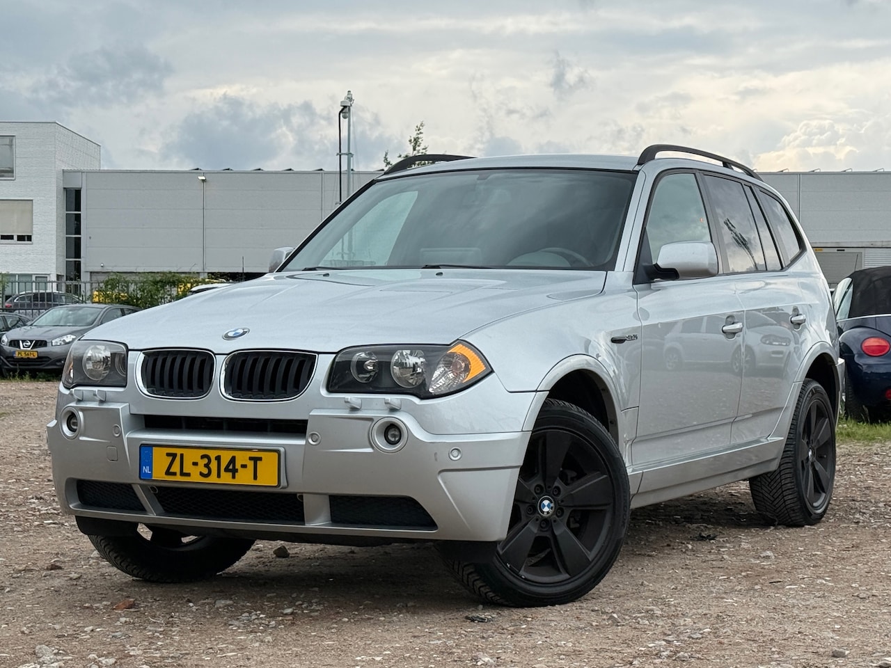 BMW X3 - 3.0i Executive/AUTOMAAT/ NAVIGATIE SCHERM - AutoWereld.nl