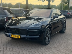 Porsche Cayenne Coupé - 3.0 E-Hybrid / Trekhaak / Panoramadak / 360Camera / Head-up / Burmester / Softclose / Keyl
